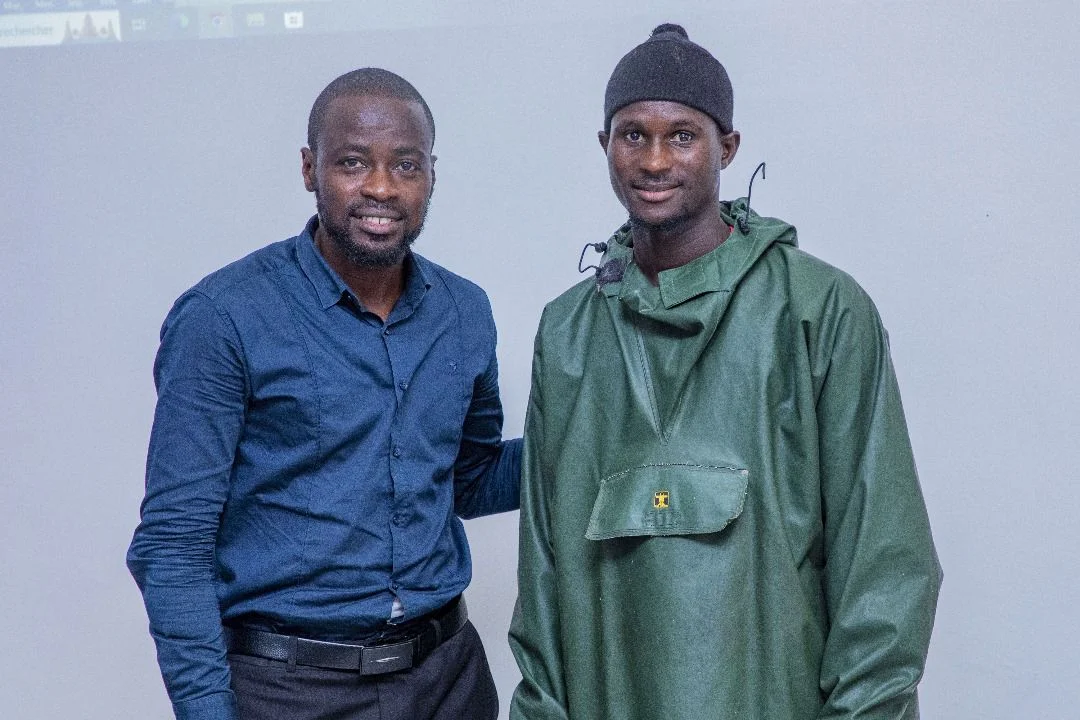 Rencontre avec les pêcheurs de Saint-Louis pour l’application O’Connect. Sensibilisation à la sécurité maritime et à l’innovation digitale.